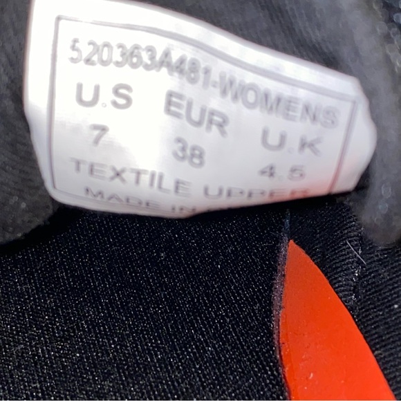 Levi's Black Sneakers with Thick Rubber Sole and Reinforced Toe Cap - Picture 2 of 12